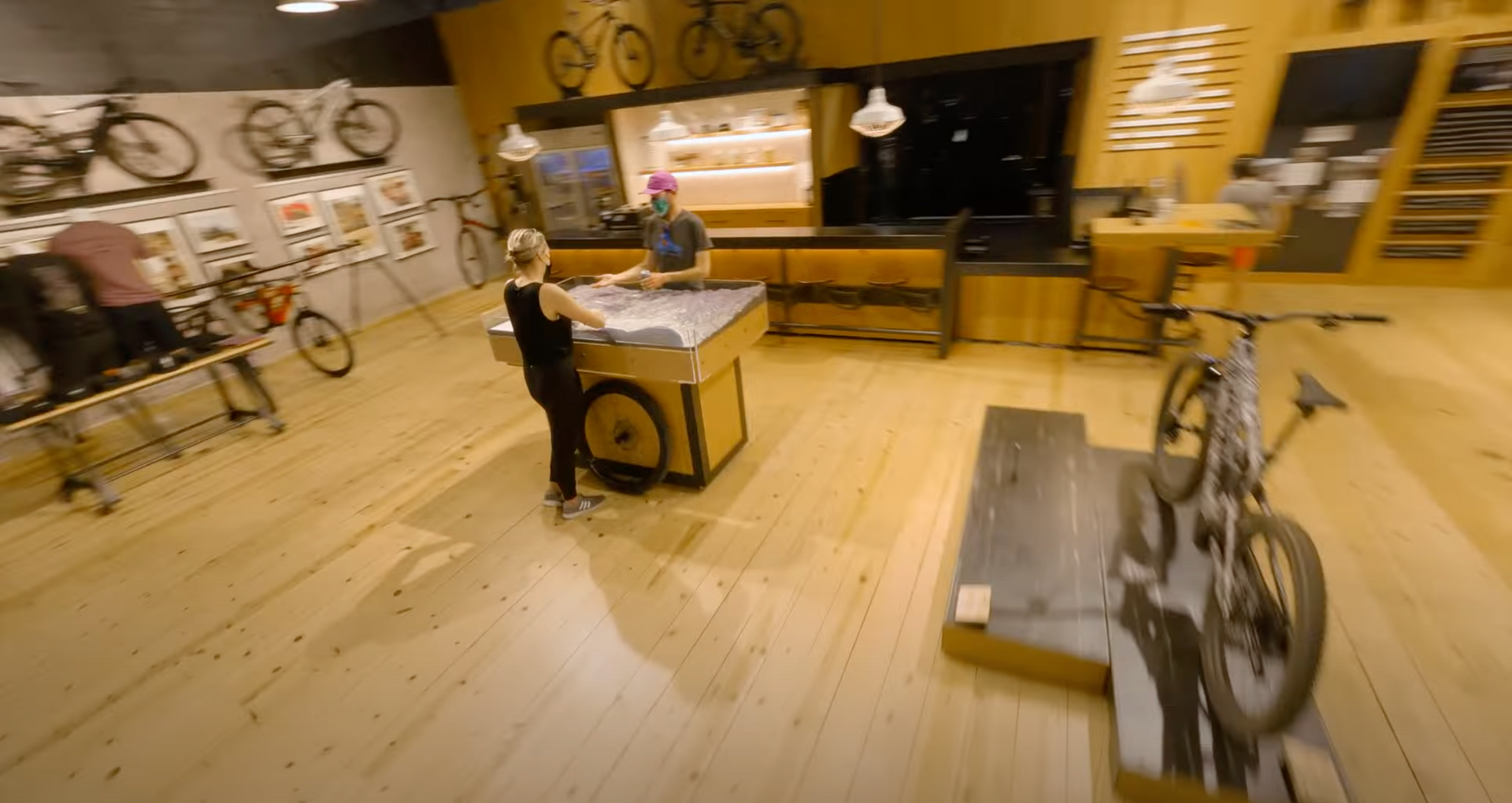 Specialized Santa Cruz Experience Center